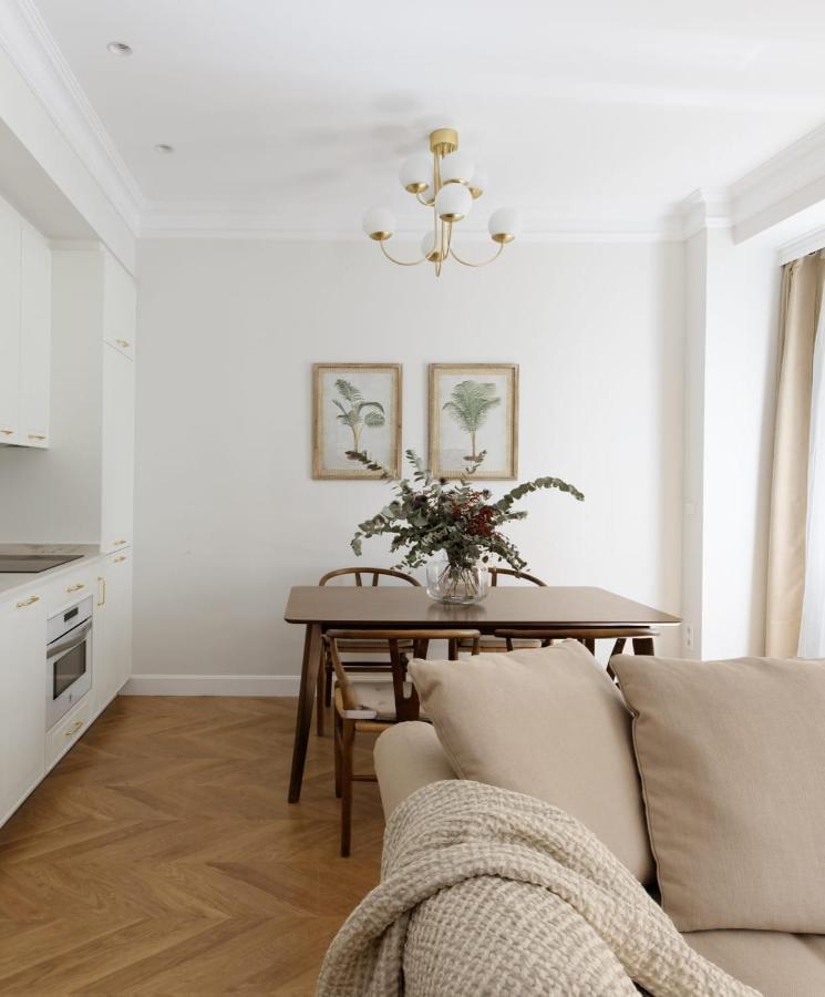 Deluxe Apartment Near Gran Via Madrid Esterno foto